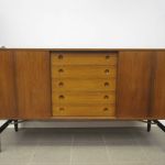 667 3591 Sideboard